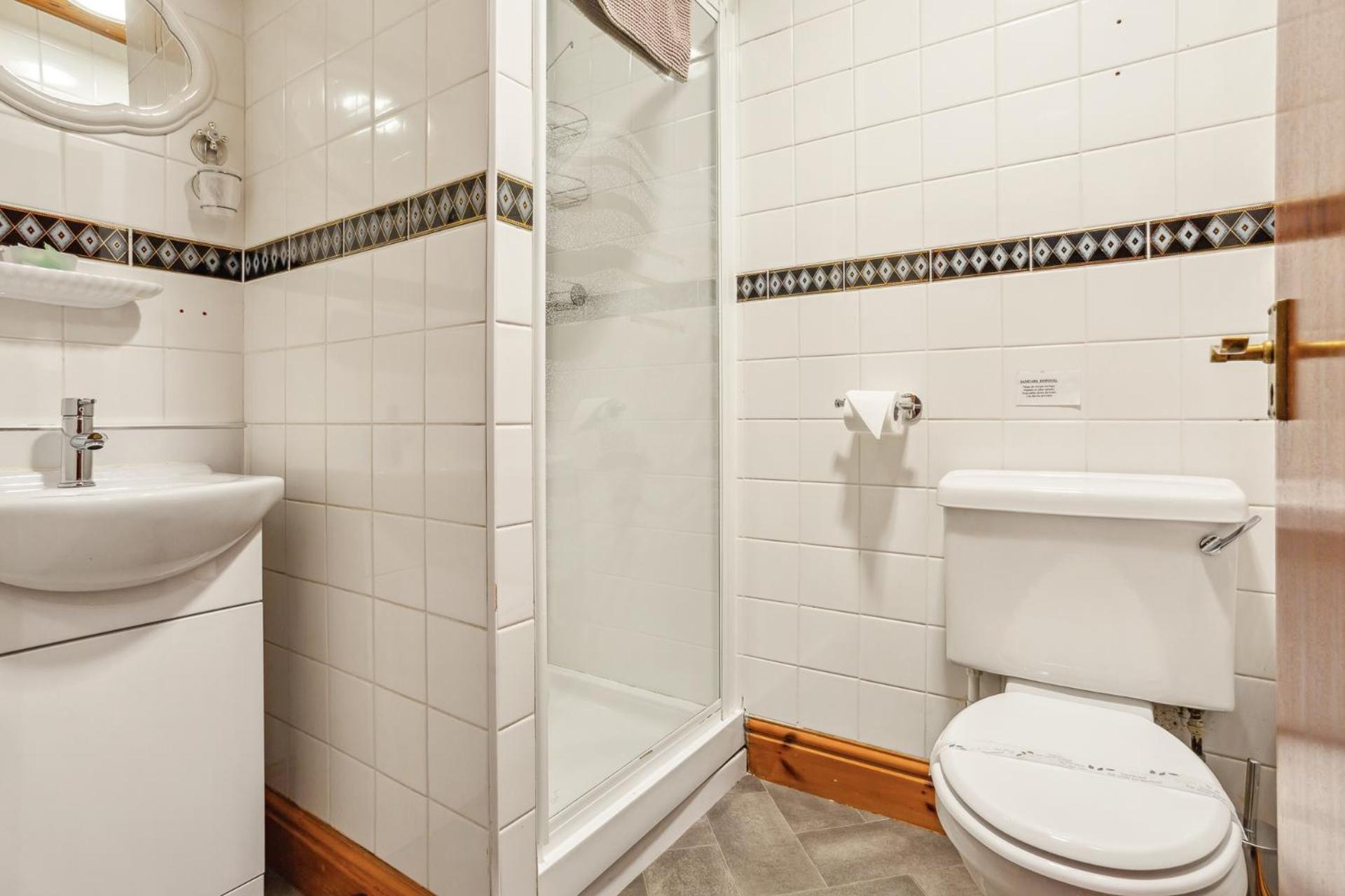 Dunvegan Hotel Windermere Bagian luar foto