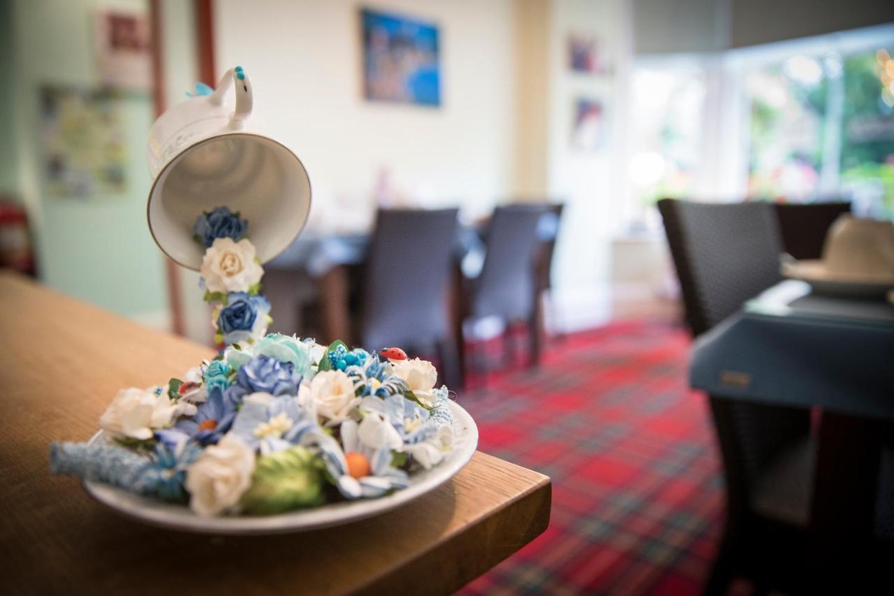 Dunvegan Hotel Windermere Bagian luar foto